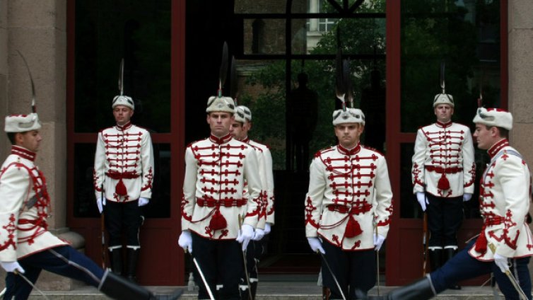 Криза за гвардейци