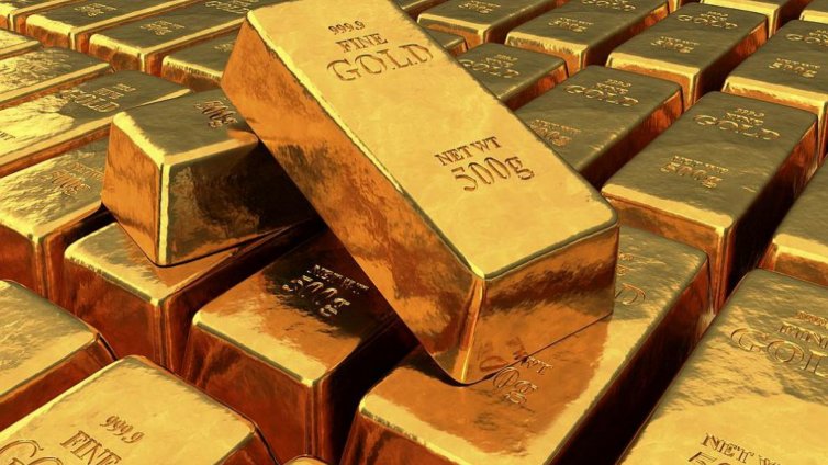 Рускиня опита да мине граница с 1,8 кг злато в обувките