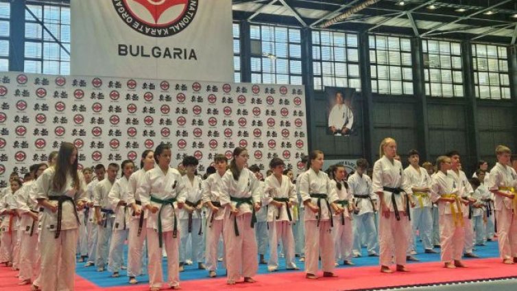 Варна даде старт на 39-ото Европейско първенство по карате киокушин