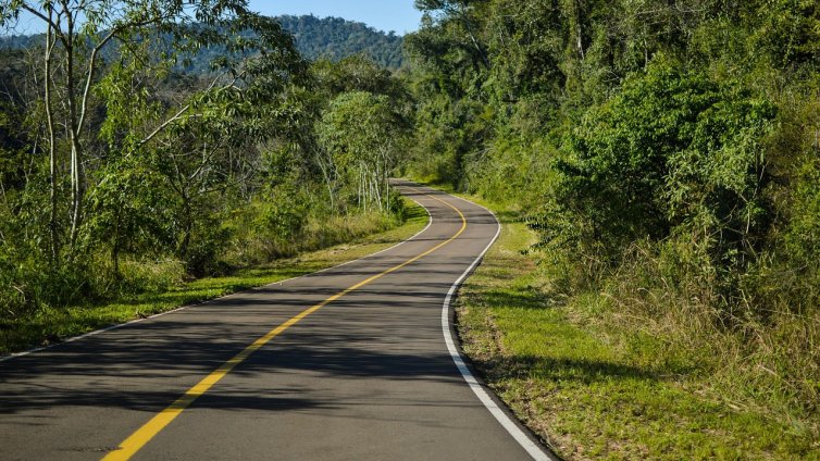 Спират движението по част от пътя към Златни пясъци 
