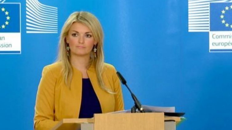 Българка временно става основен говорител на Европейската комисия