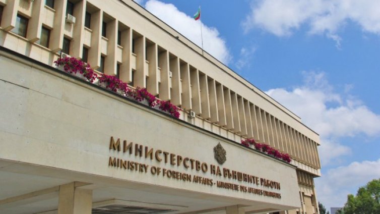 Външно: Няма пострадали българи при земетресението в Гърция