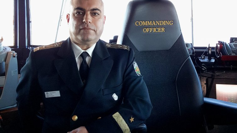 Кап. I ранг Галин Манев: Командирът вече трябва да бъде и лидер