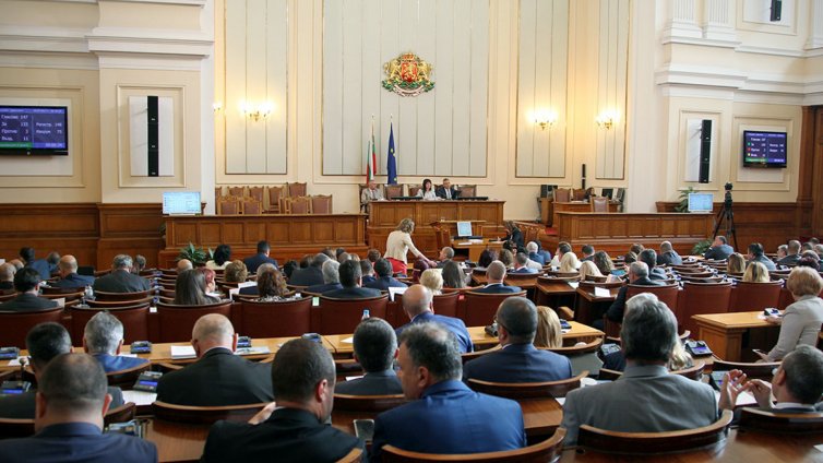 Таван до 5000 лв. обезщетение при смърт на пътя за далечни роднини