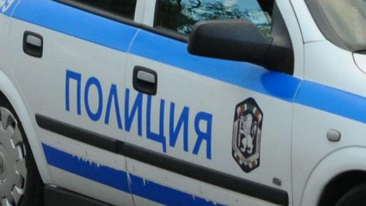 Наивен дядо се прости с 6000 лева от купувачи на ракия