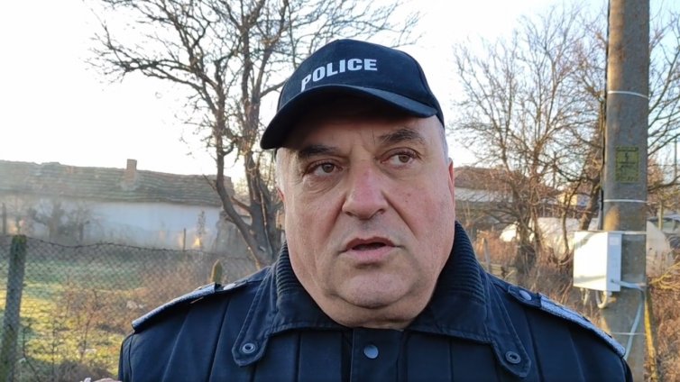 Полицейска акция се провежда в Синдел (ВИДЕО)
