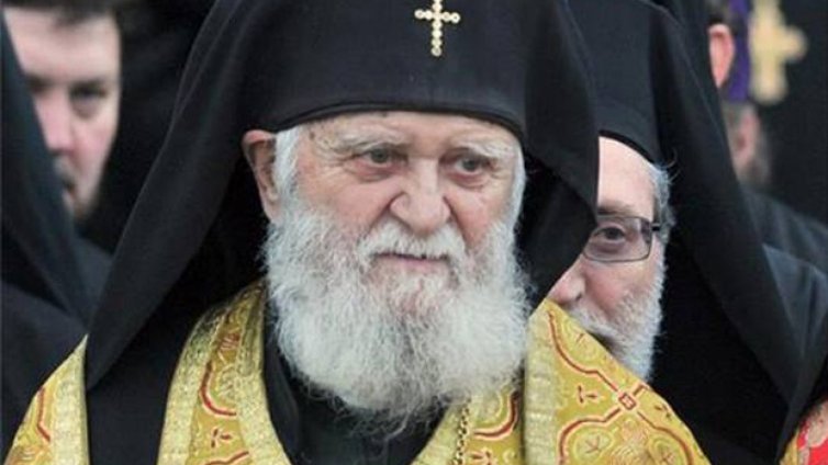 Почина врачанският митрополит Калиник