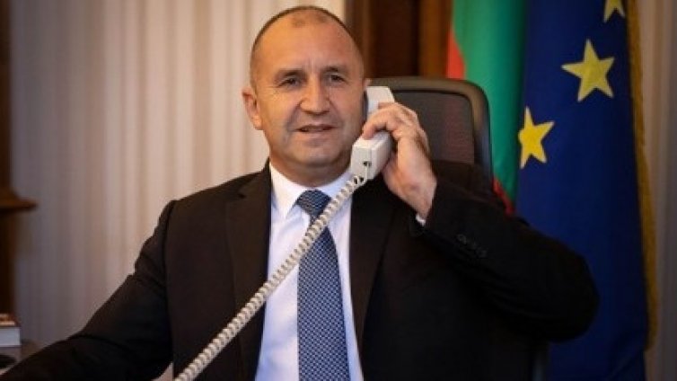 Радев: Трябва да говорим с Русия, но и да заздравим отношенията си със САЩ