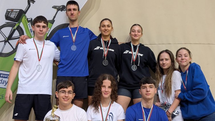 Пета титла за бадминтонистите на Ракетлон (Варна)