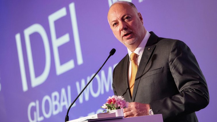 Росен Желязков: Бюджетът не е нито ляв, нито десен, нито либерален, нито консервативен