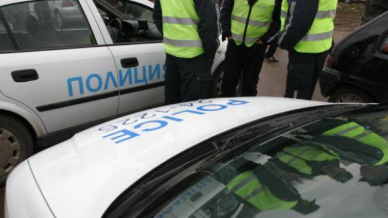 Дрогиран шофьор опита да избяга от полицаи край Варна
