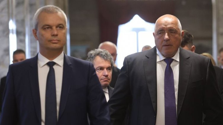 Костадинов дава Борисов на Прокуратурата за държавна измяна