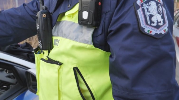 Разбиха престъпна група за имотни измами