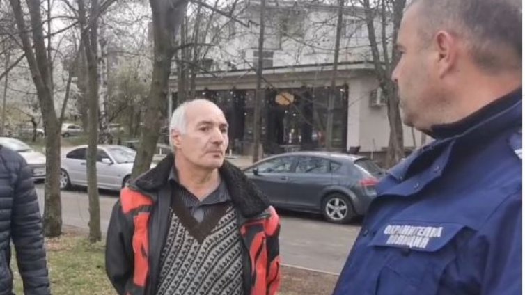Поредният педофил пипнат от ловците. Мерак имал към момченце ВИДЕО