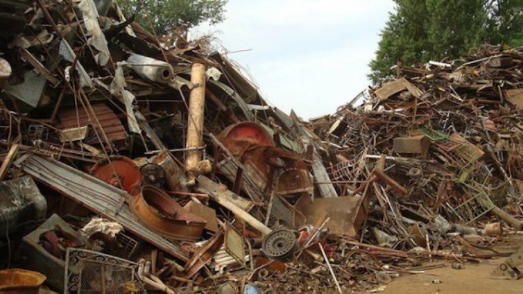 Мъж от Каменар задигна почти тон цветен метал от пункт във Варна