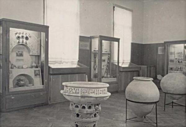 <p>Малката експозиция от 1906 г.</p>
